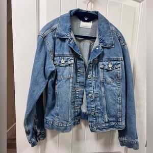 Size medium- old navy jean jacket/ great condition